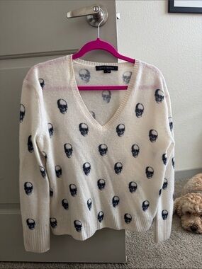 Skull Cashmere Ivory V-Neck Sweater with Black Skull Pattern